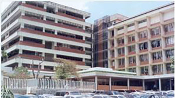 Foto 9. Hospital Padre Machado y Torre de la Esperanza 1970.