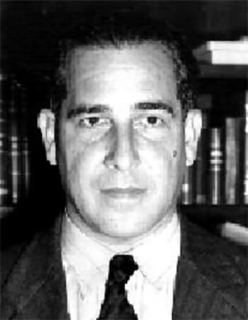 Dr. Miguel Pérez Carreño