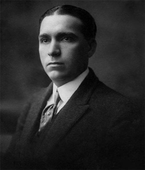 Dr. Diego Carbonell Espinal (1884-1945)