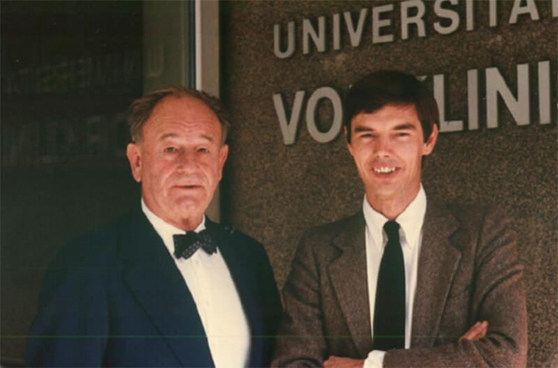 Figura 5.  Dr. Messerklinger (izq) y Dr. Heinz Stammberger (der.). Fotografía tomada en la década de 1960.