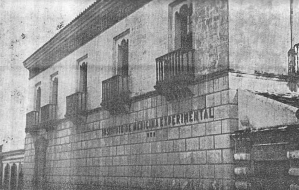 Fachada del Instituto de Medicina Experimental, hasta 1952