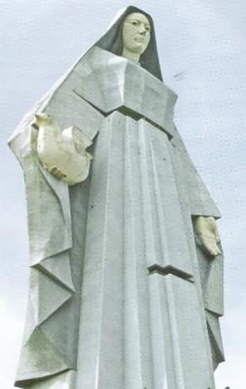 13) Monumento a la Virgen de la Paz, 1983