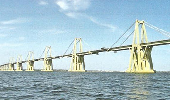 22) Puente Gral., Rafael Urdaneta.
