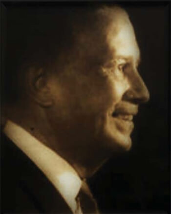 Figura 4. Dr. Hermógenes Rivero (1907-1977)