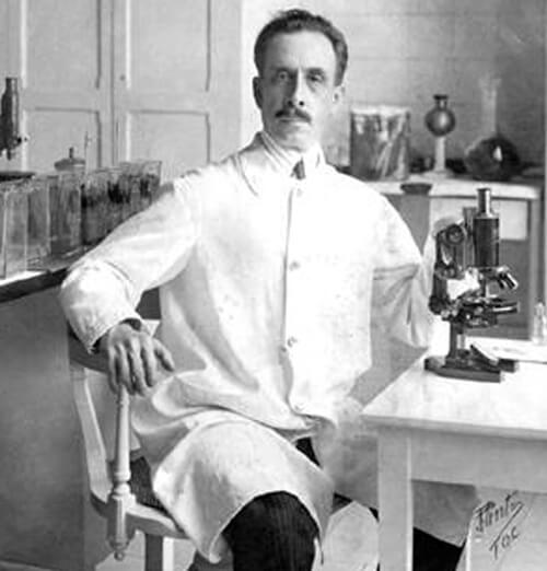 Figura 1. Carlos Chagas en su laboratorio en el Instituto Oswaldo Cruz. 
