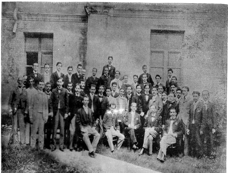 Figura 2. Promoción de Quinto año de Derecho, UCV, 1901 (17)