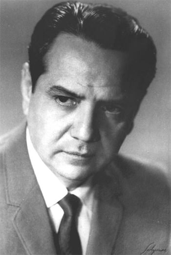 Foto 15. Dr. Calvo Lairet (1975)