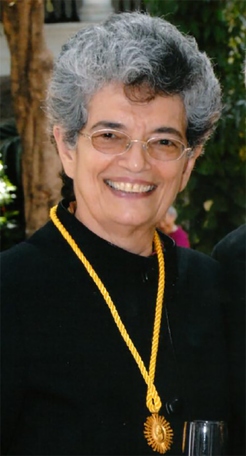 Fig 3. A) LiLia Cruz de Montbrun