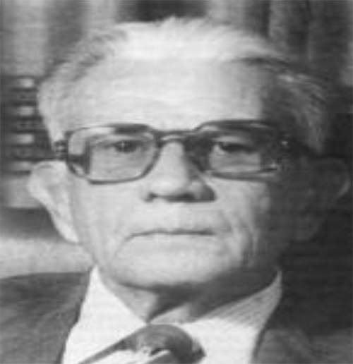 Fig 6. Dr. Víctor Brito