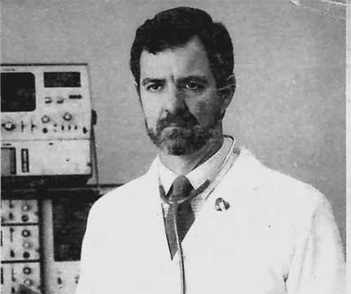 Dr. Guillermo Cook