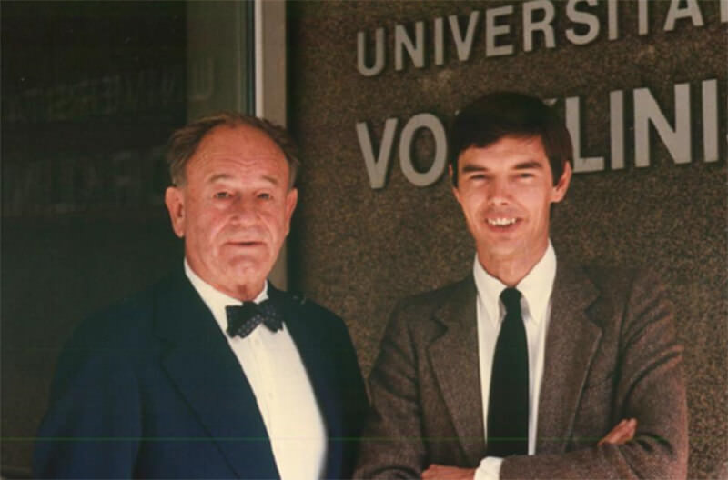 Figura 5. Dr. Messerklinger (izq) y Dr. Heinz Stammberger (der.). Fotografía tomada en la década de 1960.