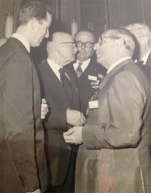 Figura 16. Carlos R. Travieso con el rey Baudino de Bélgica.