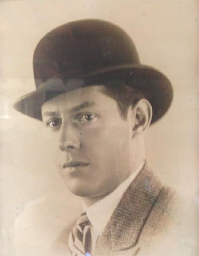 Fig. 8. Carlos R. Travieso (París 1929)